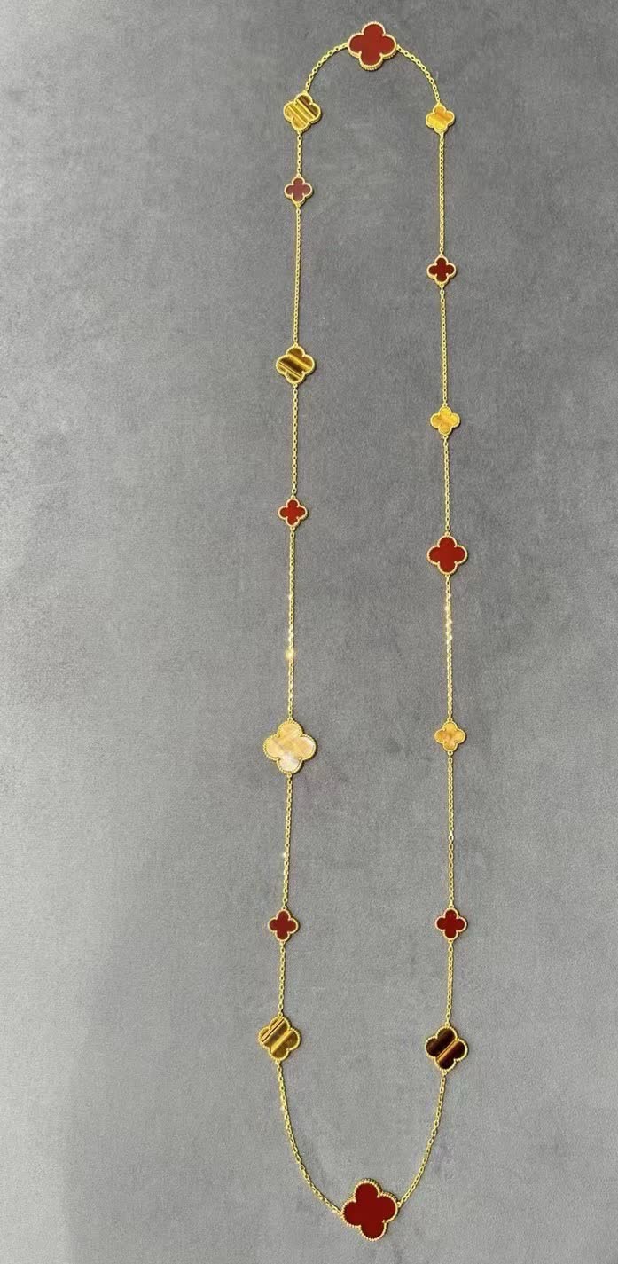 Van Cleef & Arpels Vintage Alhambra Gold and Enamel Necklace Van Cleef & Arpels Vintage Alhambra Gold and Enamel Necklace